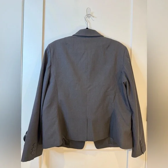 Nine West Women’s Charcoal Gray Blazer Size 14 - Picture 3 of 4